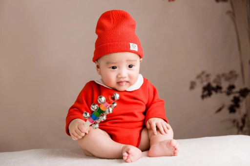 克孜勒苏柯尔克孜九个月的宝宝 克孜勒苏柯尔克孜九个月的宝宝